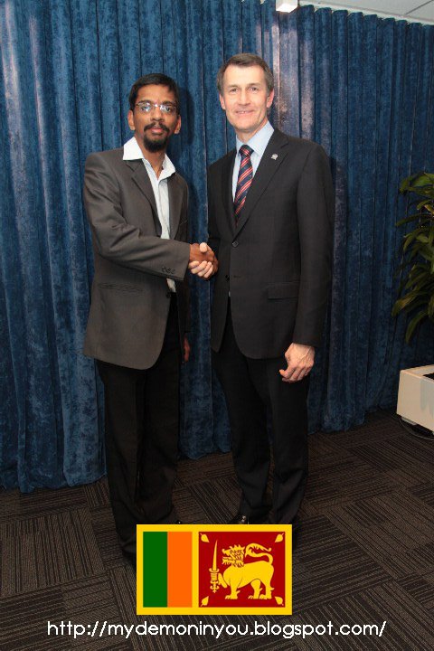 Nimal with the Lord Mayor of Brisbane Councillor Graham Quirk